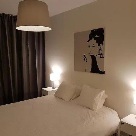 Brussels Base Camp Apartment Exterior photo