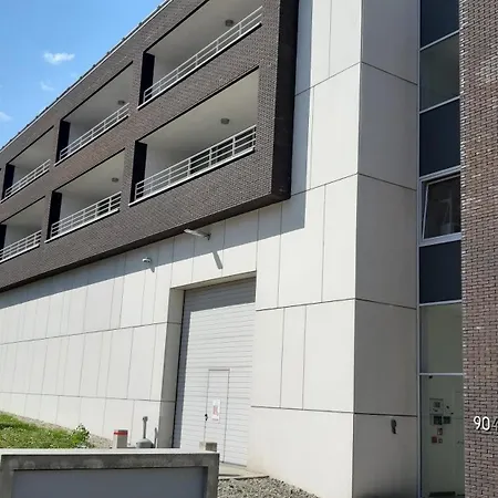 Brussels Base Camp Apartment Exterior photo